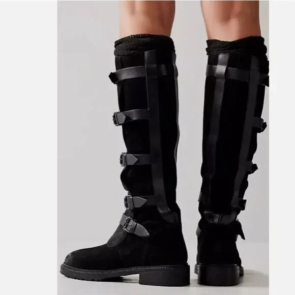 Free People size 9 Tristie Buckle Straps Knee High Boots Suede Lug Black